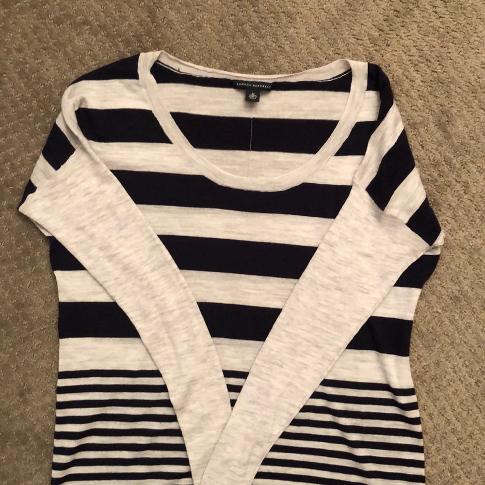 Banana Republic super soft light top
